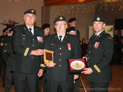 CIC presentation to 2LT Craig Russell