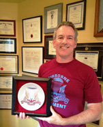 Happy recipient Mark Albers with his Canadian Airborne Regiment Plate