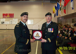 Owen Sinclair with presentation of CIC Badge Plate to Capt Scott Dawson